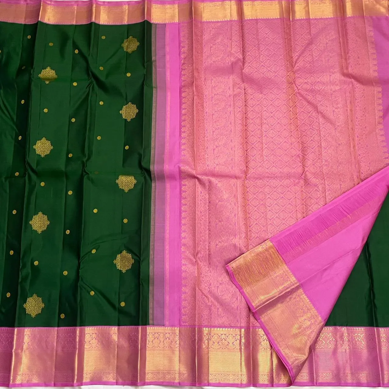 Emerald Green Butta Korvai Kanchipuram Silk Saree